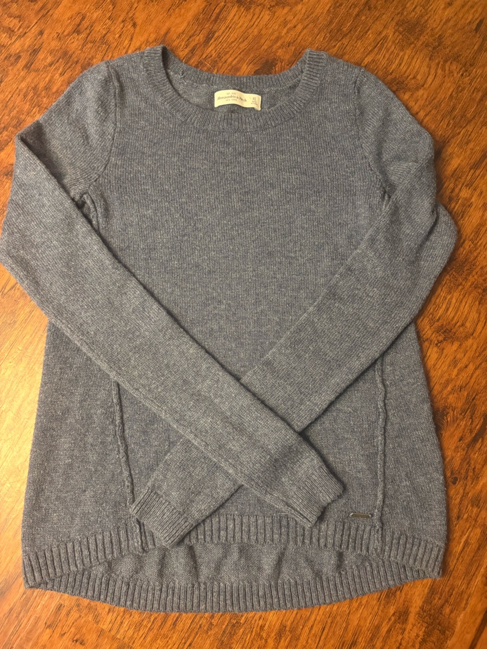 Abercrombie & Fitch Women's Gray Crewneck Sweater
